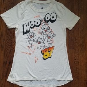 *FREE Gift* Vintage look Disney shirt